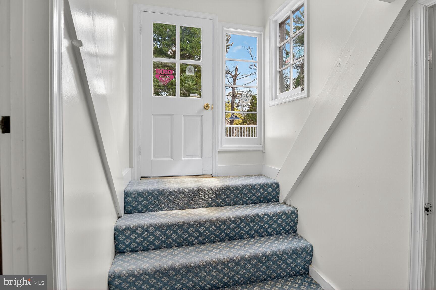 9107 River Road Potomac, MD 20854 - Photo 29 of 32 Patio Access