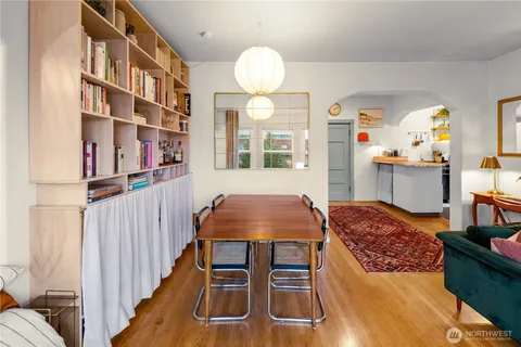 $289,950 | 1732 15th Avenue, Unit 27, Seattle, WA 98122