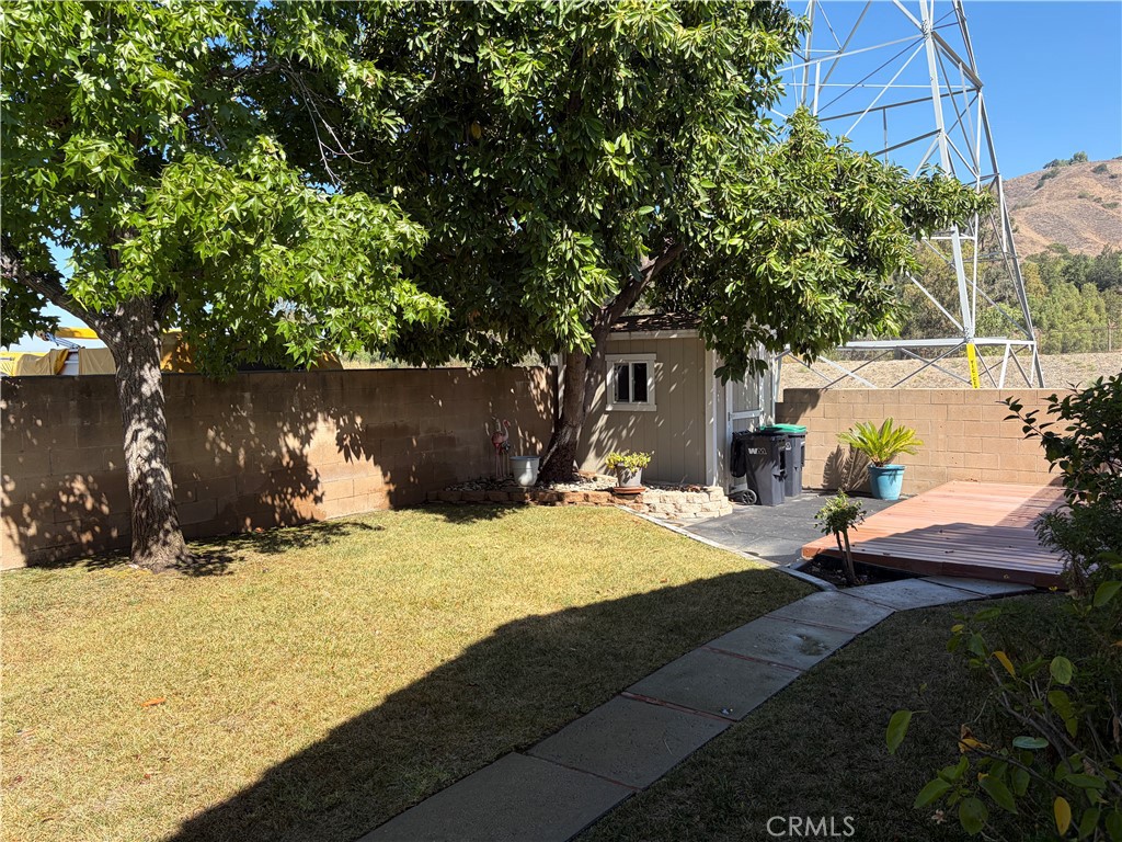 549 Canyon Hill Road San Dimas, CA 91773 - Photo 3 of 32