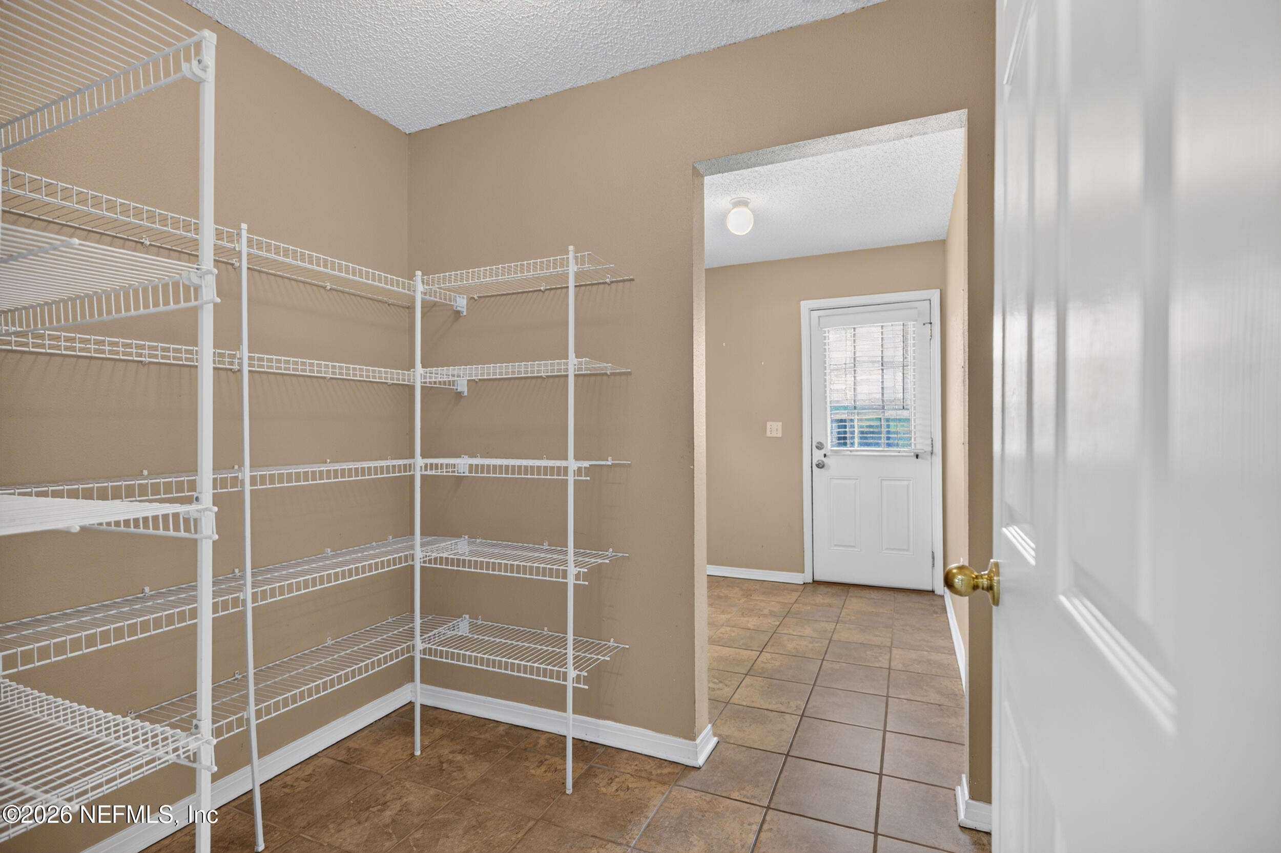 2432 Mallory Hills Road Jacksonville, FL 32221 - Photo 28 of 68 31_pantry room
