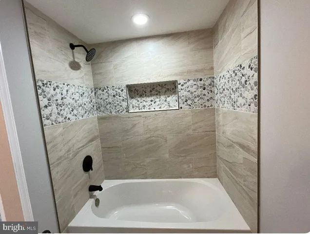 $5,000 | 2813 Gwynnview Road, Baltimore, MD 21207