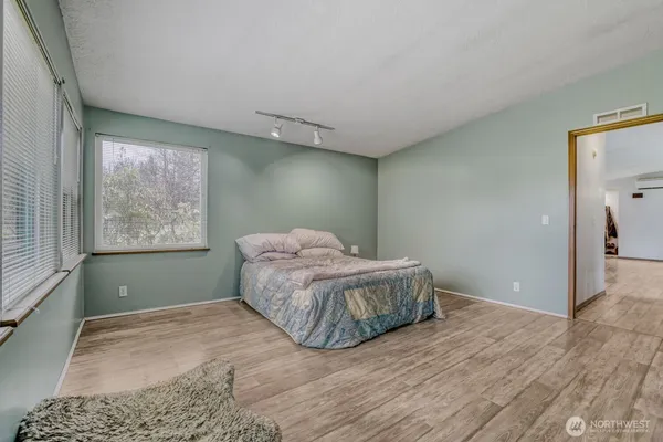 $795,000 | 35605 Highway 2, Sultan, WA 98294