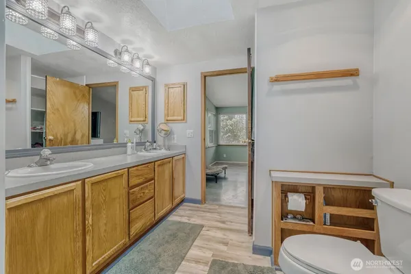 $795,000 | 35605 Highway 2, Sultan, WA 98294