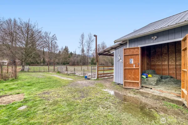 $795,000 | 35605 Highway 2, Sultan, WA 98294