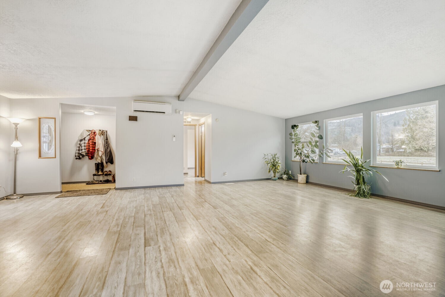 35605 Highway 2 Sultan, WA 98294 - Photo 4 of 28