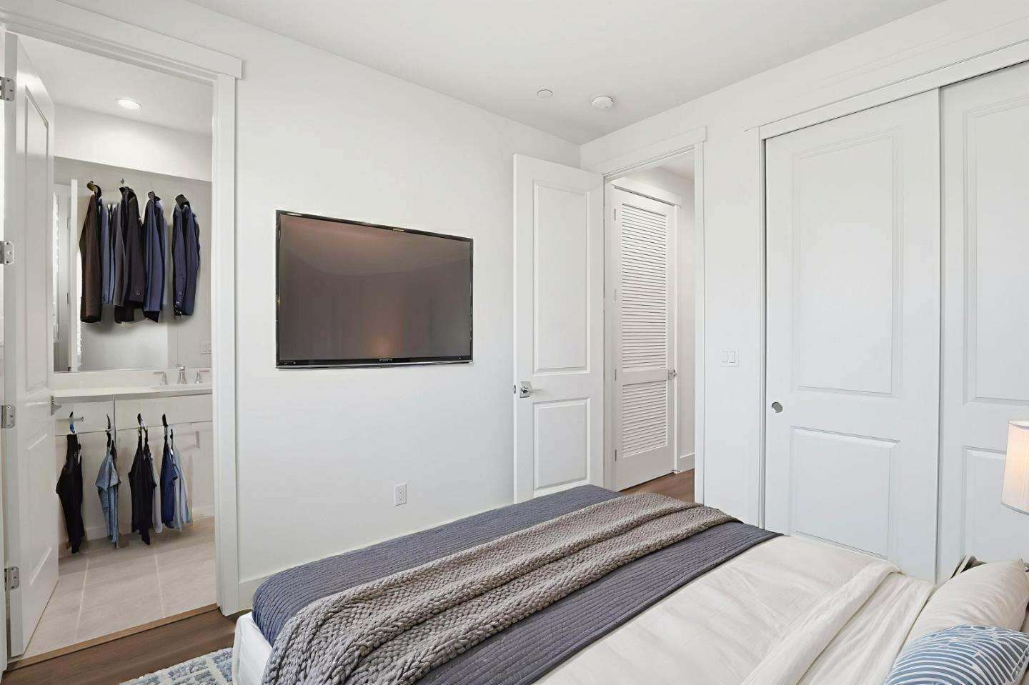 18086 Monterey Road Morgan Hill, CA 95037 - Photo 14 of 34