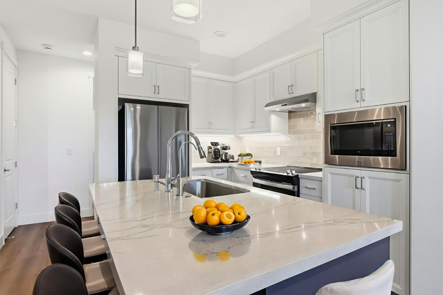 18086 Monterey Road Morgan Hill, CA 95037 - Photo 8 of 34