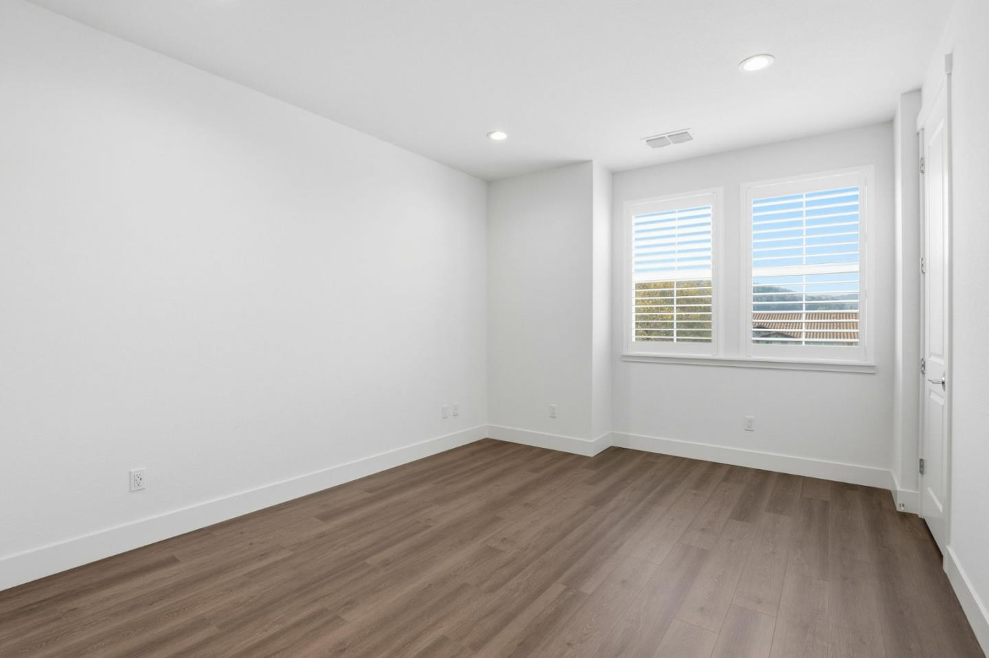 18086 Monterey Road Morgan Hill, CA 95037 - Photo 9 of 34