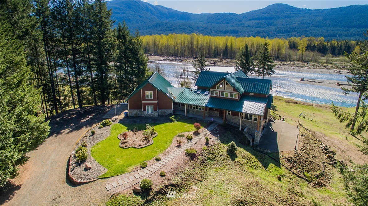 206-72 Craig Road Packwood, WA 98361 - Photo 1 of 25 Gallery Image 1
