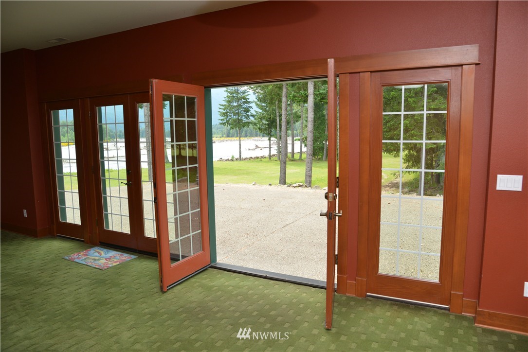 206-72 Craig Road Packwood, WA 98361 - Photo 21 of 25 Gallery Image 21