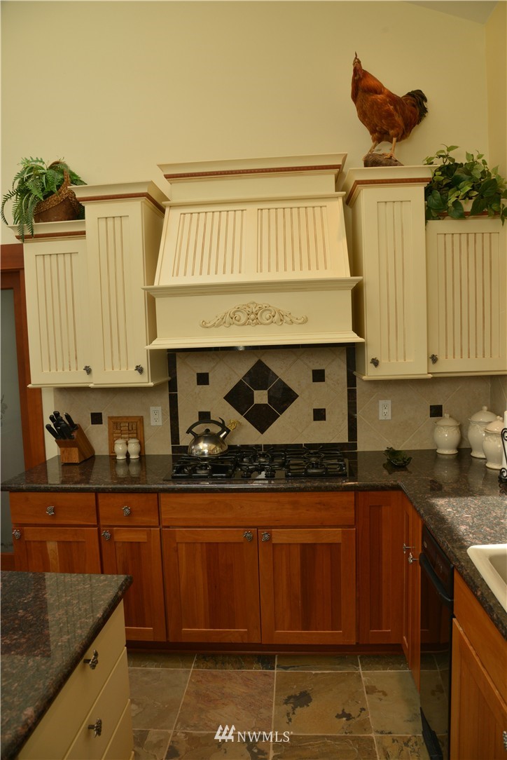 206-72 Craig Road Packwood, WA 98361 - Photo 7 of 25 Gallery Image 7
