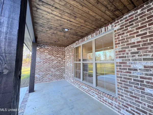 $409,000 | 8 Redmont Drive, Sumrall, MS 39482