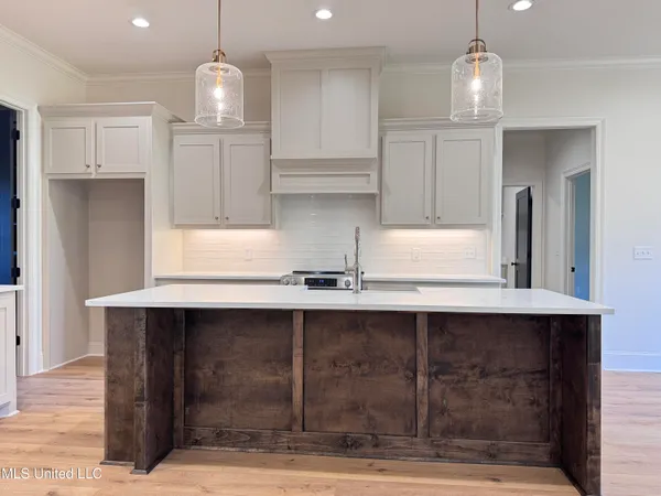 $409,000 | 8 Redmont Drive, Sumrall, MS 39482