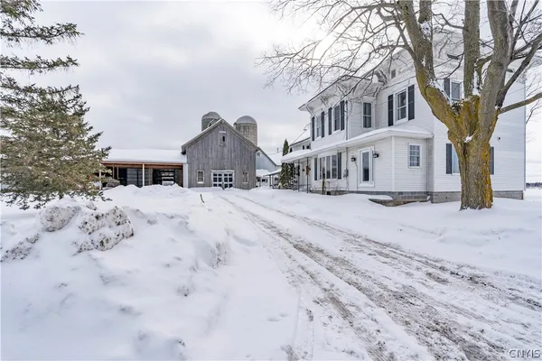 $699,000 | 31636 Highway 11, Philadelphia, NY 13673