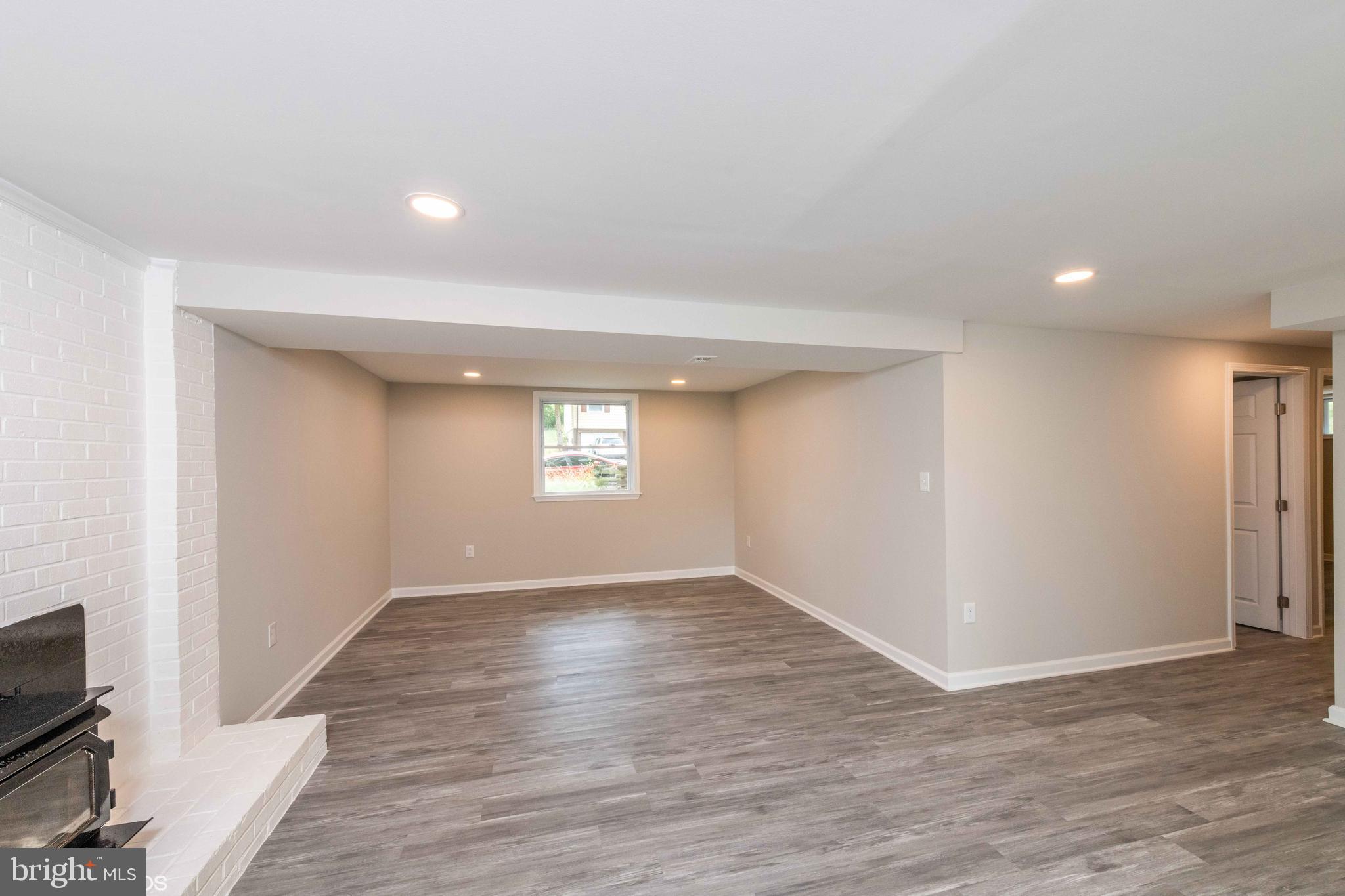 4718 Kilbane Road Woodbridge, VA 22193 - Photo 13 of 15 Gallery Image 13