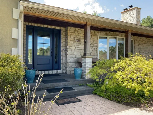$650,000 | 260 North Liberty Street, Belchertown, MA 01007