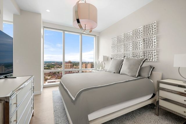 $3,350,000 | 188 Brookline Avenue, Unit 22A, Boston, MA 02215