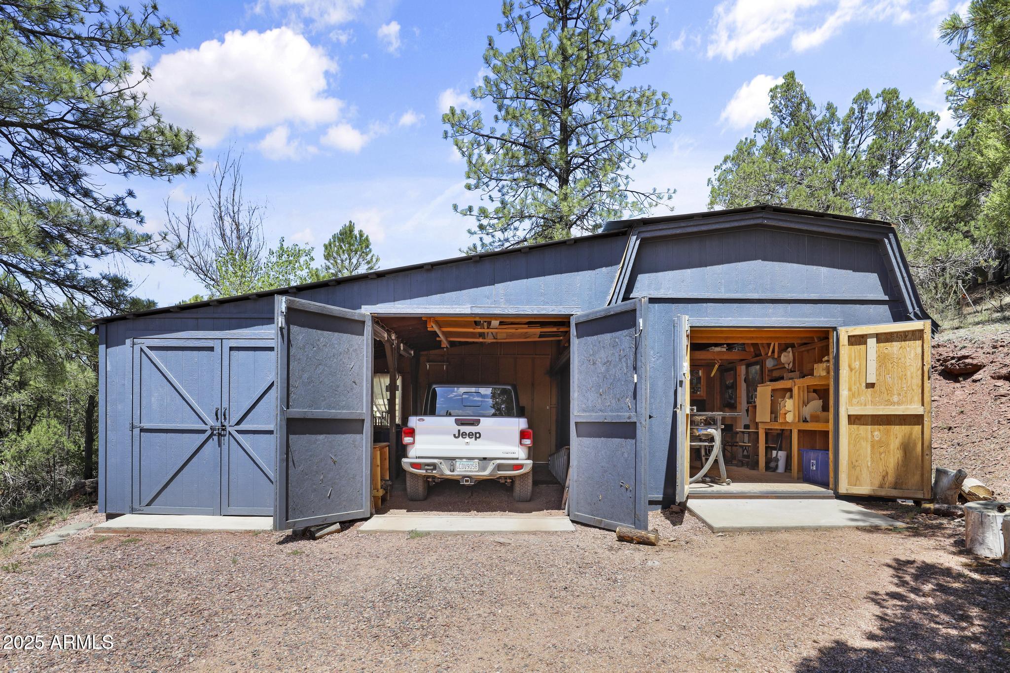 254 Blackfoot Road Payson, AZ 85541 - Photo 21 of 31 a view of a car park in front of house