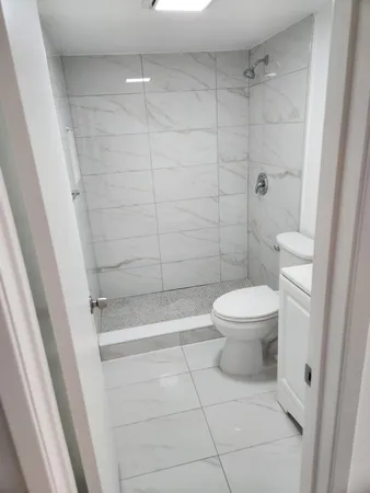 $1,750 | 600 Village Green Court, Unit 108, Palm Springs, FL 33461