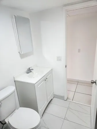 $1,695 | 600 Village Green Court, Unit 108, Palm Springs, FL 33461