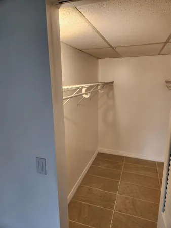 $1,750 | 600 Village Green Court, Unit 108, Palm Springs, FL 33461