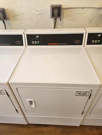 $1,750 | 600 Village Green Court, Unit 108, Palm Springs, FL 33461