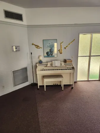 $1,750 | 600 Village Green Court, Unit 108, Palm Springs, FL 33461