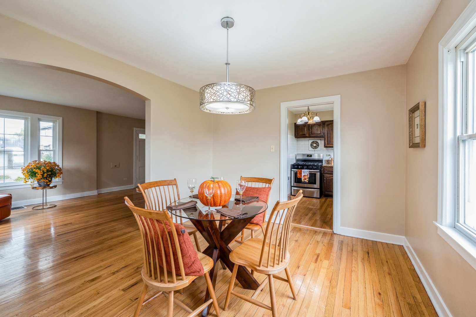 2311 South 3rd Avenue North Riverside, IL 60546 - Photo 5 of 21 Gallery Image 5