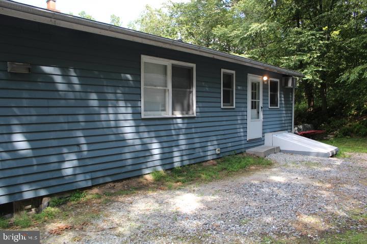 462 Shirktown Road Narvon, PA 17555 - Photo 35 of 37 Bilco door