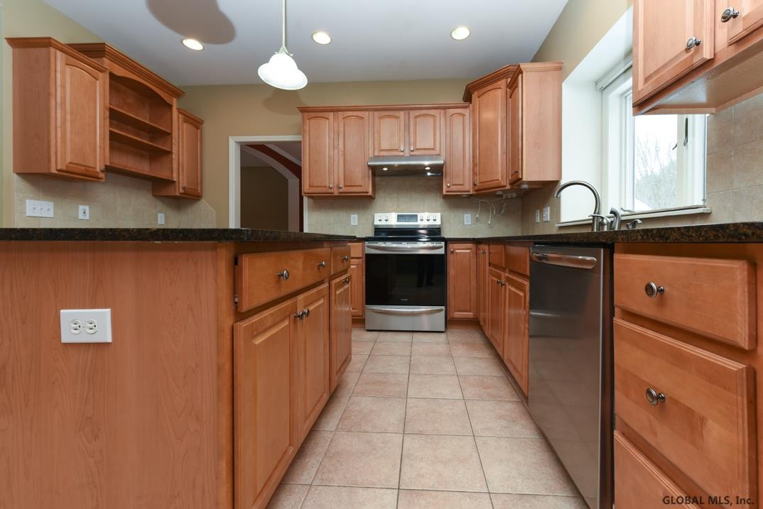 5033 Coons Road Guilderland, NY 12303 - Photo 3 of 30 Photo 3