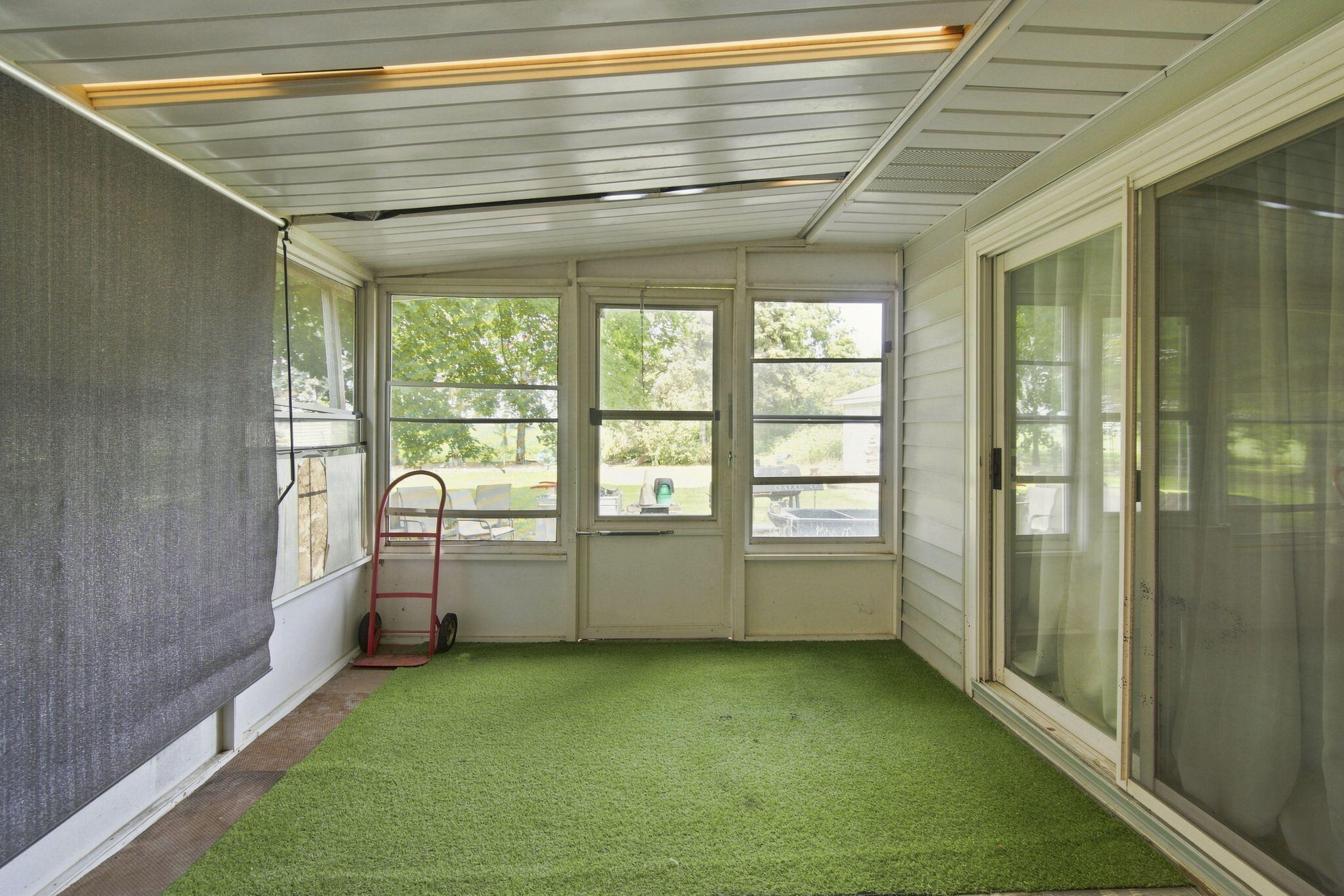 135 Prairie Street Sharon, WI 53585 - Photo 27 of 27 3 Season Room View 2