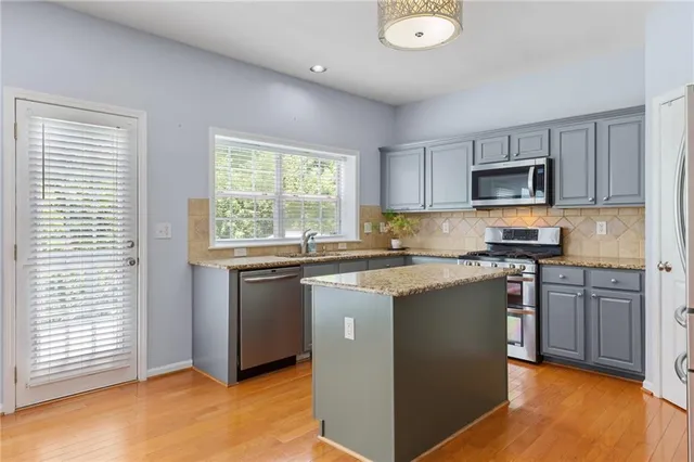 $619,999 | 5003 Pacific Dunes Drive, Suwanee, GA 30024