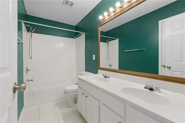 $619,999 | 5003 Pacific Dunes Drive, Suwanee, GA 30024