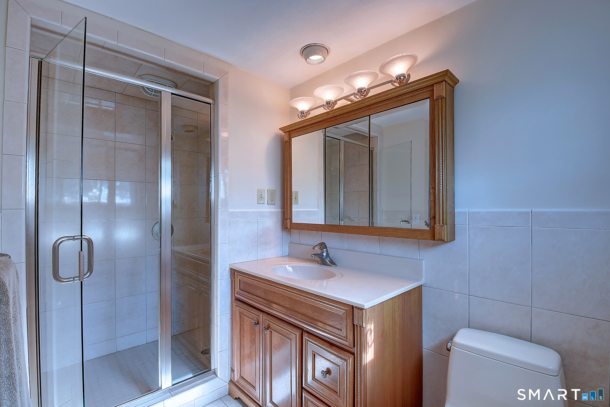 46 Kimball Road Wethersfield, CT 06109 - Photo 26 of 34