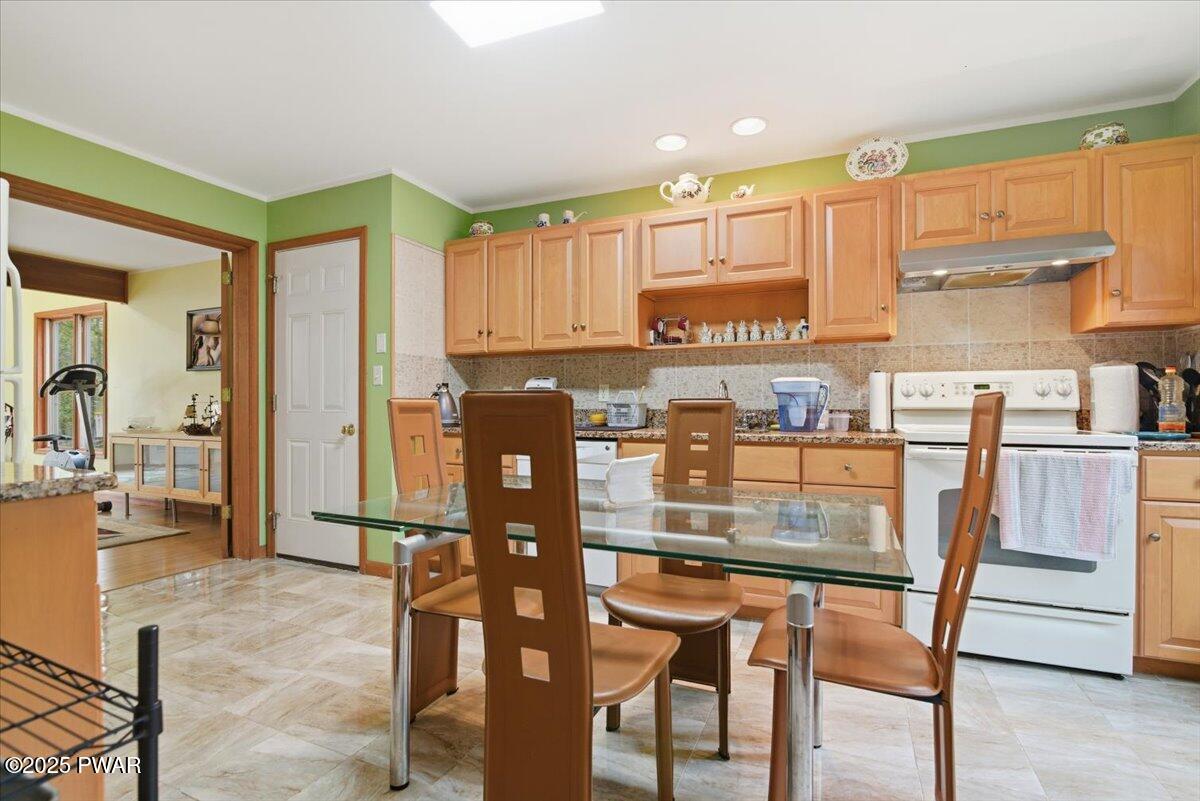 135 Split Rock Road Newfoundland, PA 18445 - Photo 22 of 71