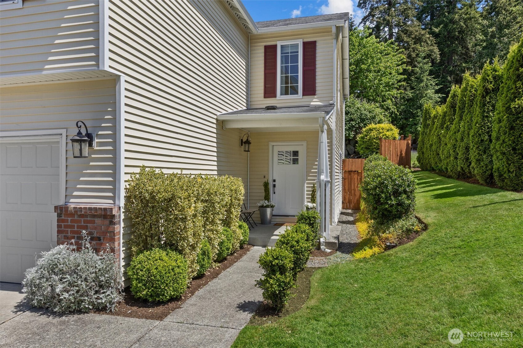 17529 14th Drive Southeast Bothell, WA 98012 - Photo 3 of 28