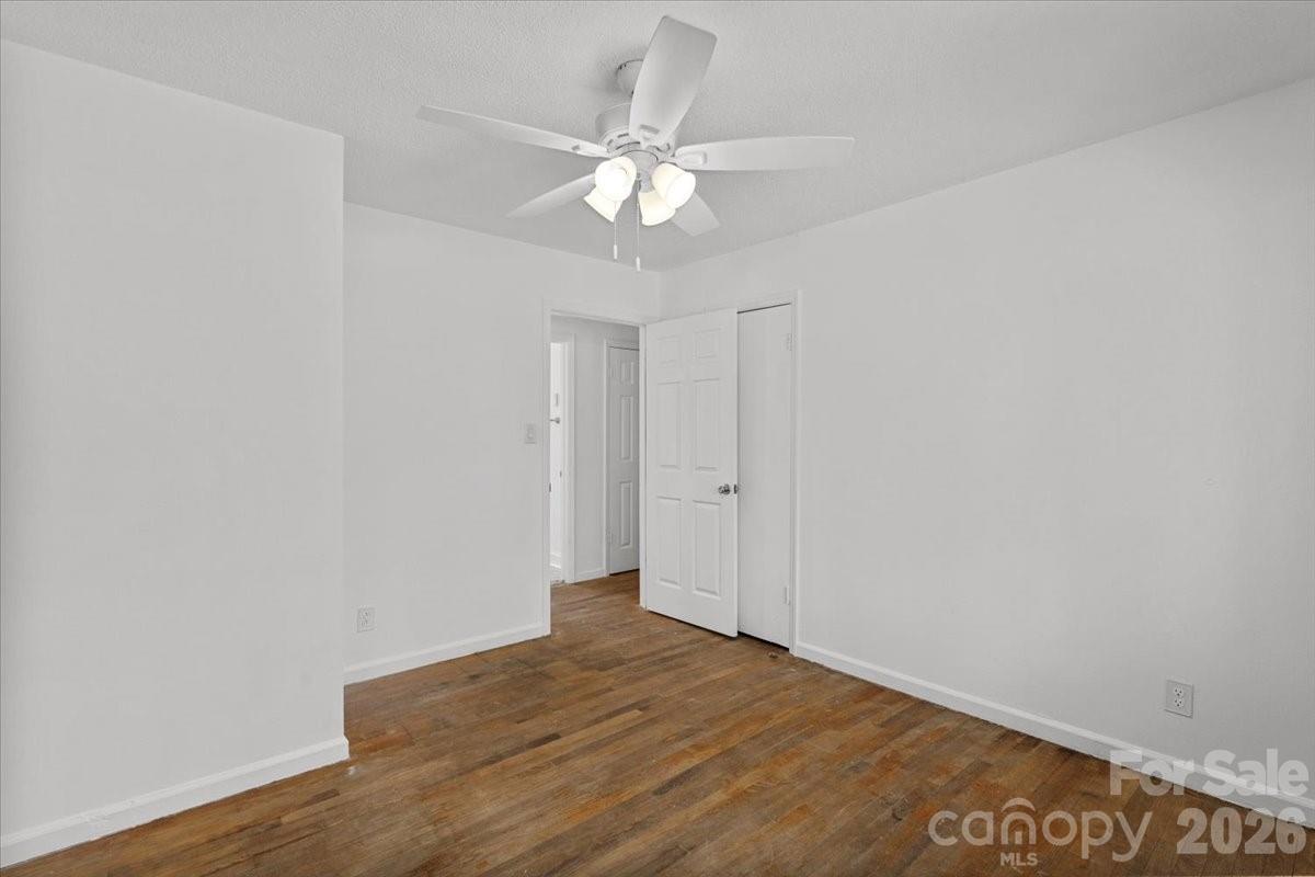 6721 Alanbrook Road Charlotte, NC 28215 - Photo 23 of 35