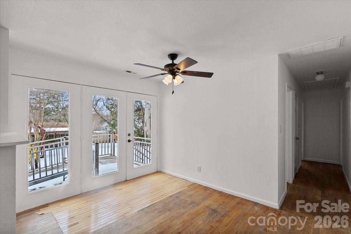 6721 Alanbrook Road Charlotte, NC 28215 - Photo 8 of 35