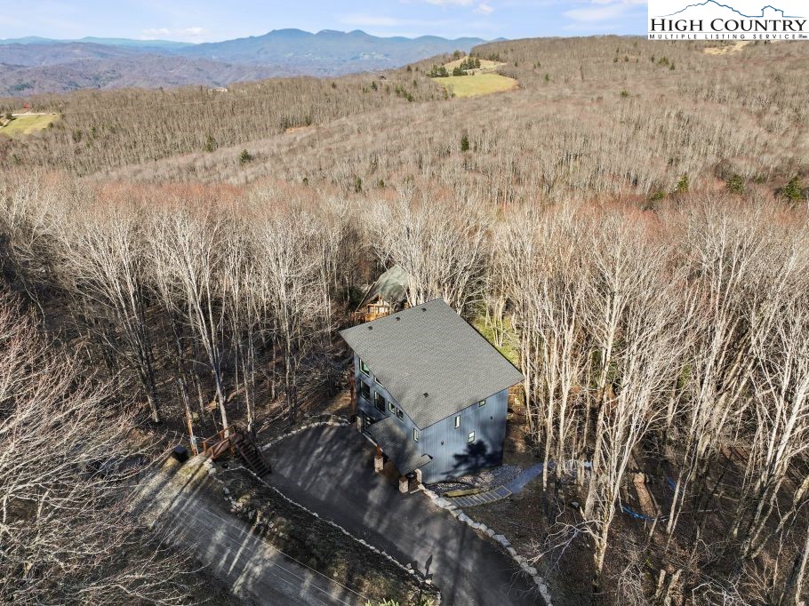 114 Windridge Road Beech Mountain, NC 28604 - Photo 40 of 49