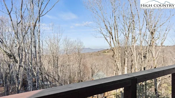 $825,000 | 114 Windridge Road, Beech Mountain, NC 28604
