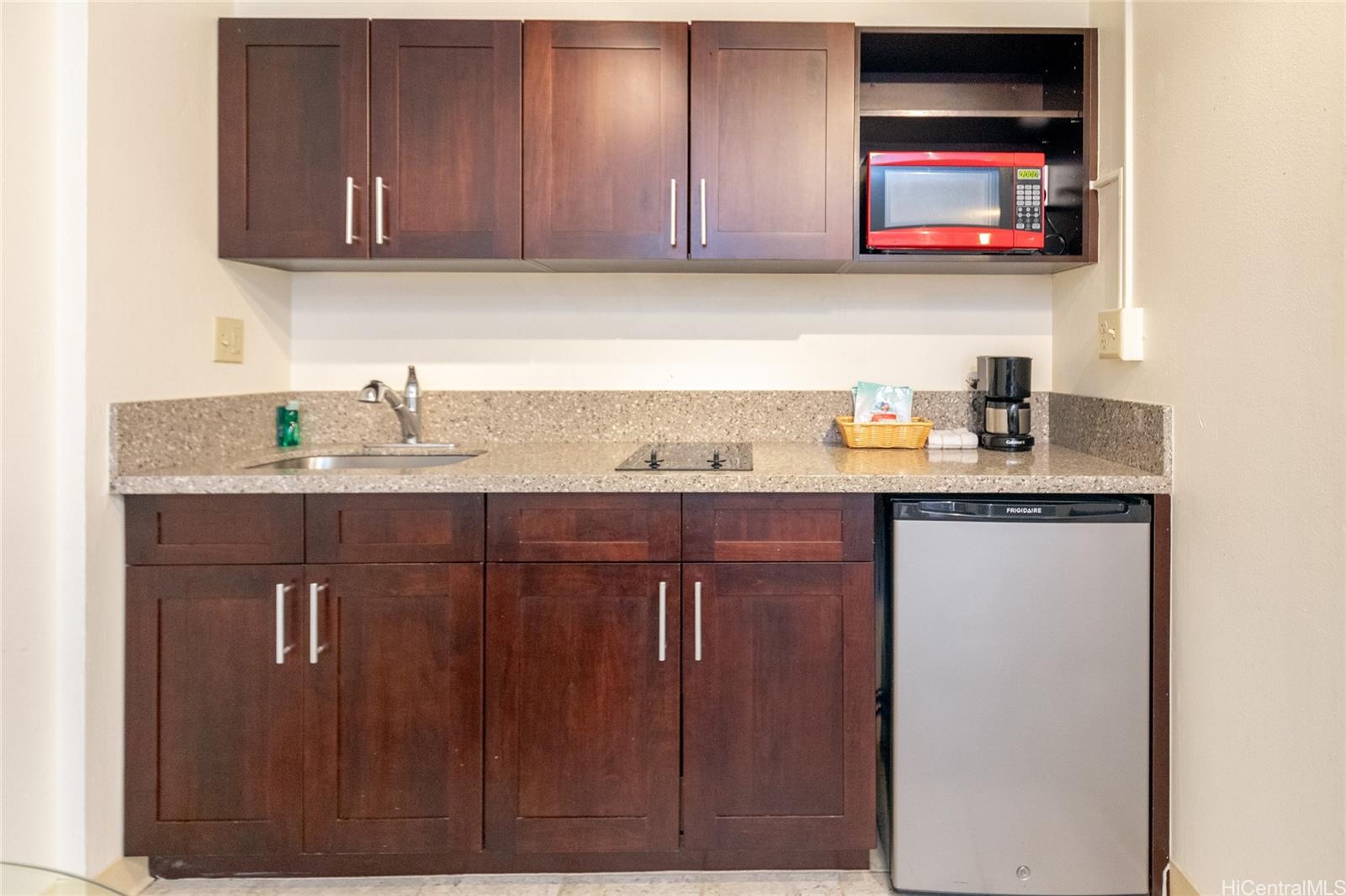 1088 Bishop Street, Unit 2001 Honolulu, HI 96813 - Photo 8 of 15