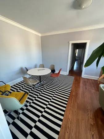 $2,150 | 2439 North Francisco Avenue, Unit 3, Chicago, IL 60647