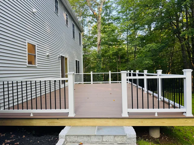 $899,000 | 238 Berkshire Road, Newtown, CT 06482