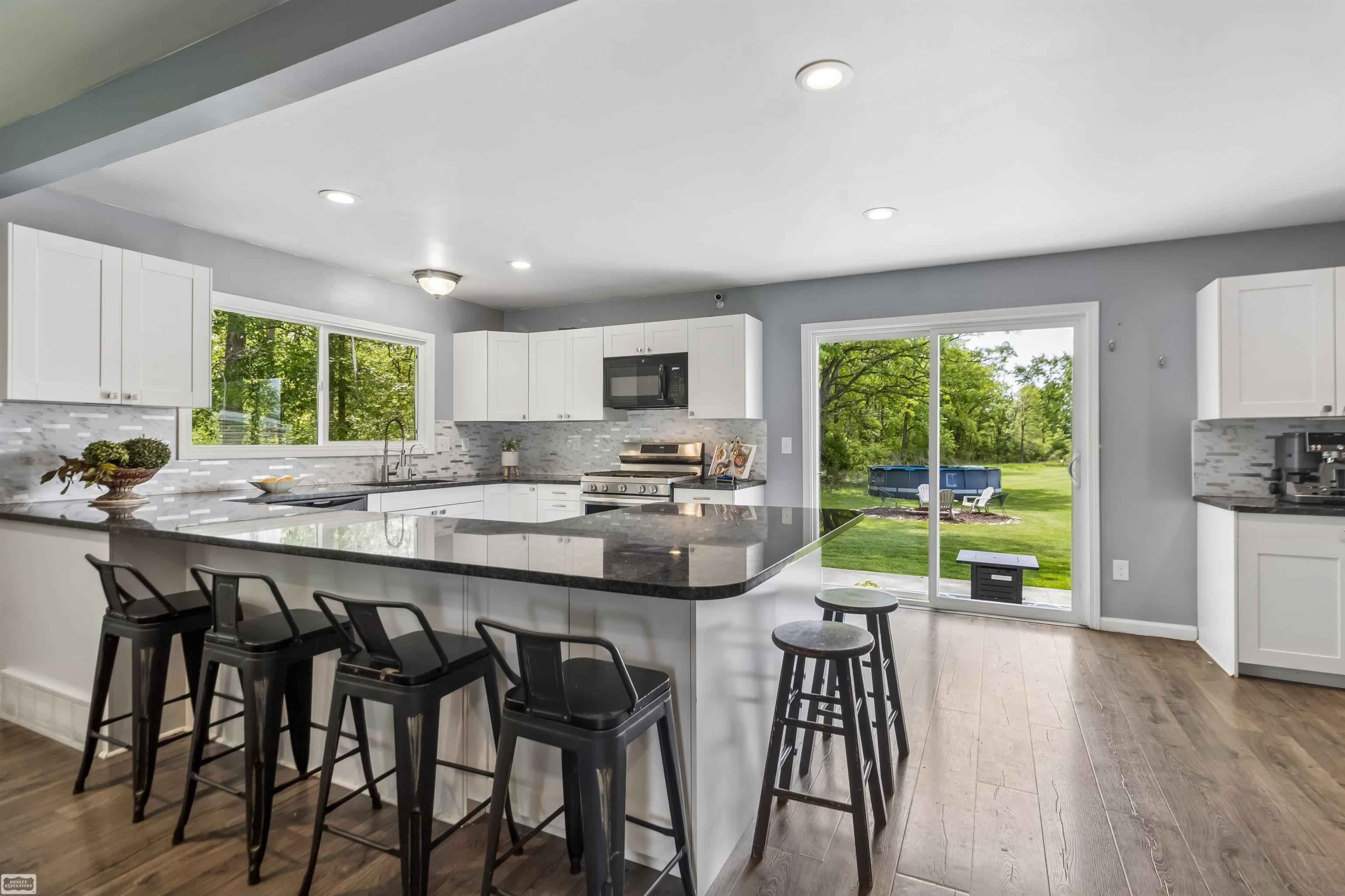 28444 29 Mile Road New Haven, MI 48048 - Photo 8 of 42