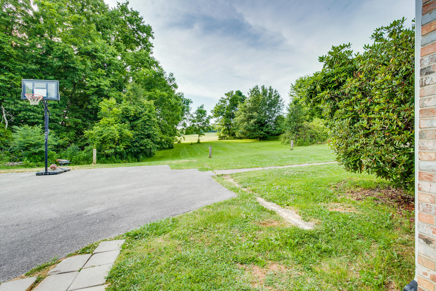 440 Minga Road Kingsport, TN 37663 - Photo 10 of 38 049