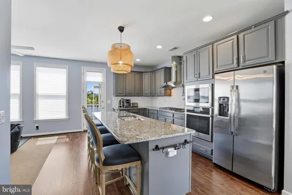 $775,000 | 42321 Alder Forest Terrace, Sterling, VA 20166