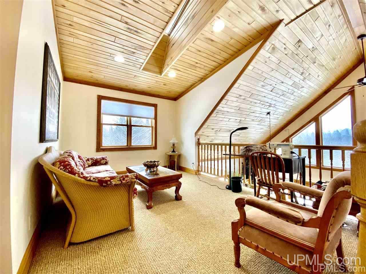 11884 Robin G Road Rock, MI 49880 - Photo 14 of 50