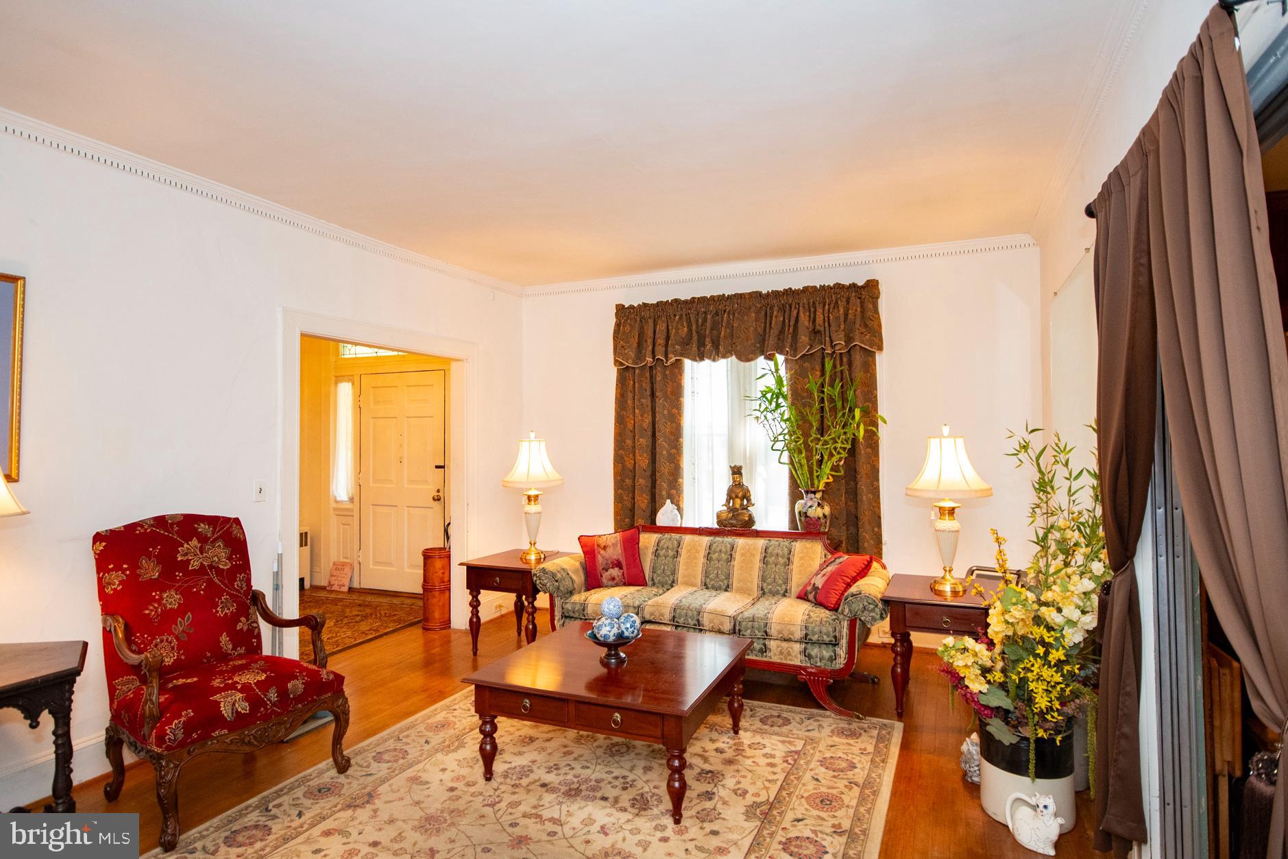 2705 Queen Anne Road Baltimore, MD 21216 - Photo 12 of 29 Formal Living Room