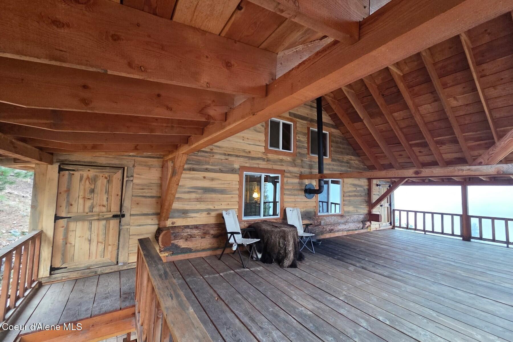 69 Boreal Way Naples, ID 83847 - Photo 43 of 85 Entry Deck