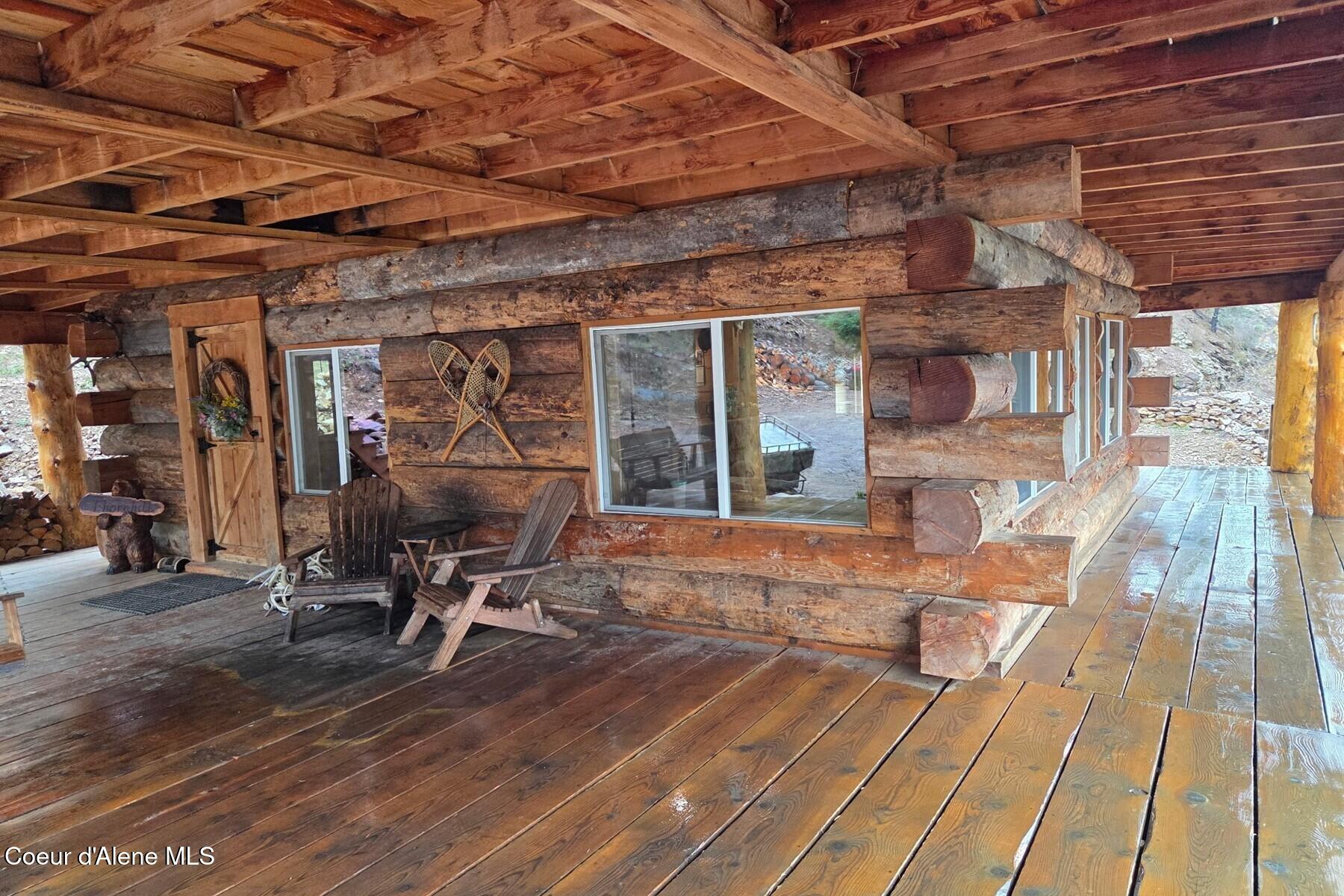 69 Boreal Way Naples, ID 83847 - Photo 44 of 85 Entry Deck